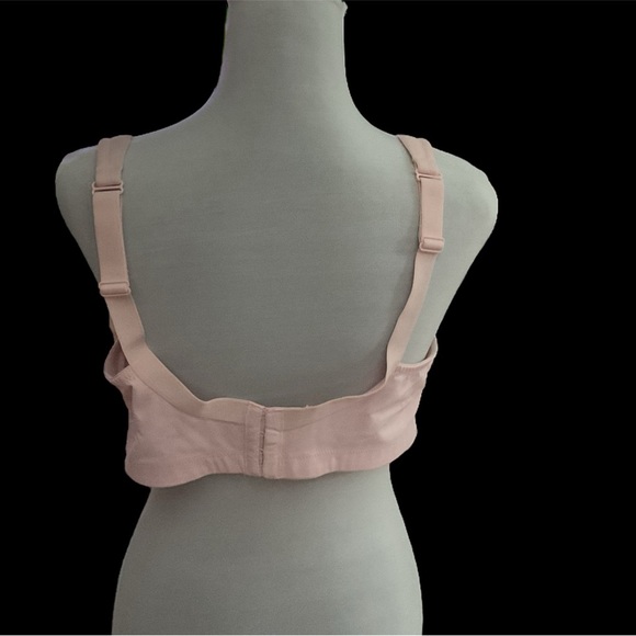 WOMENS BRA CACIQUE SIZE 42DD IN PEACH NEVER WORN - Picture 2 of 3